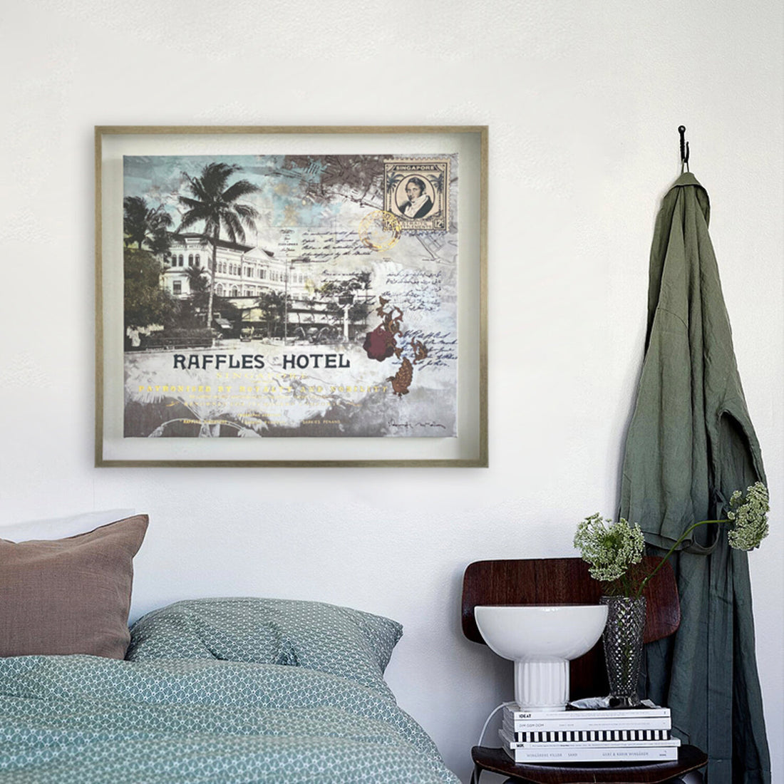 Raffles Hotel Canvas Print (Big)
